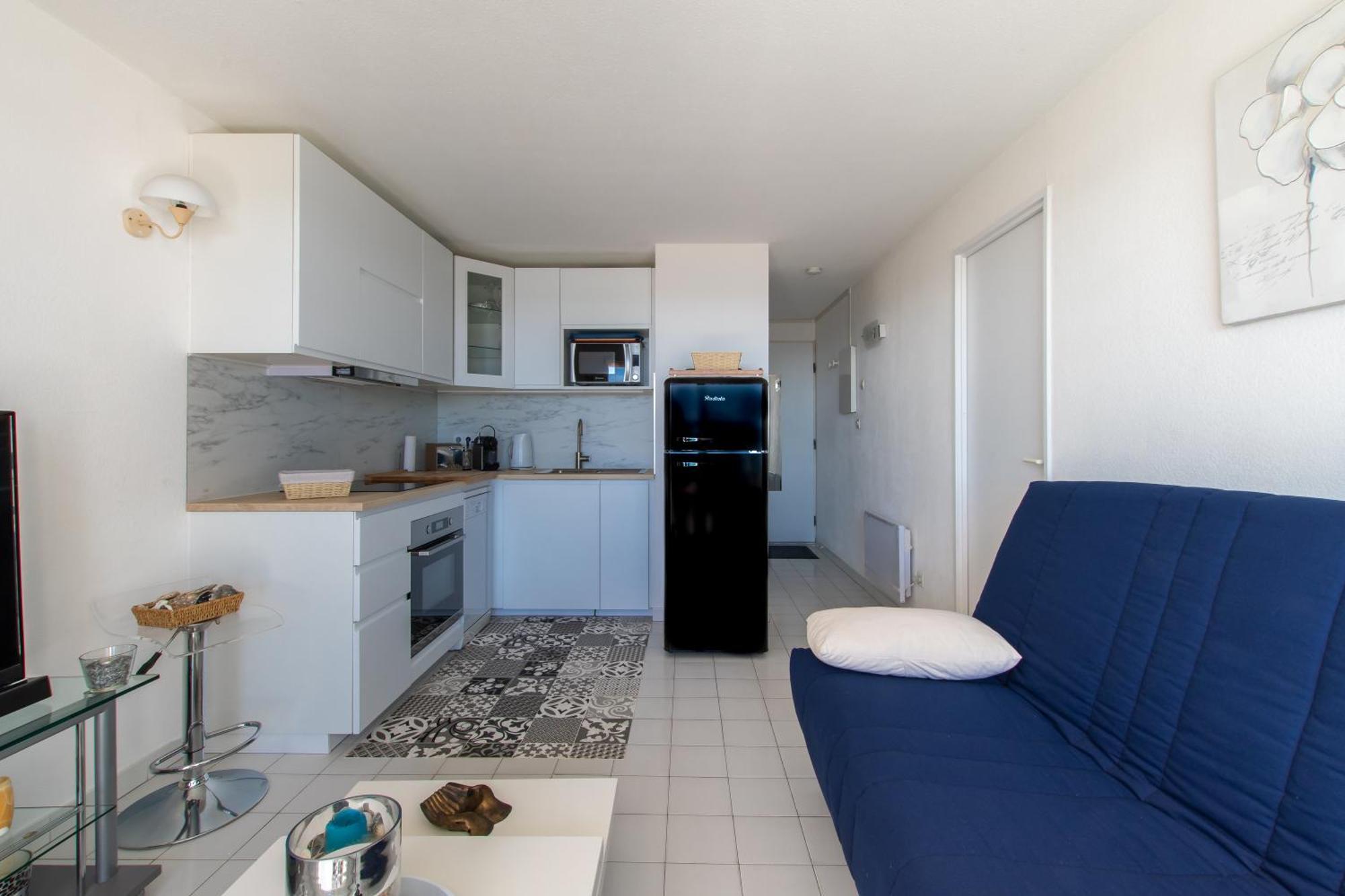 L'evasion Bleue * Wifi * Bord De * Piscine * Apartment